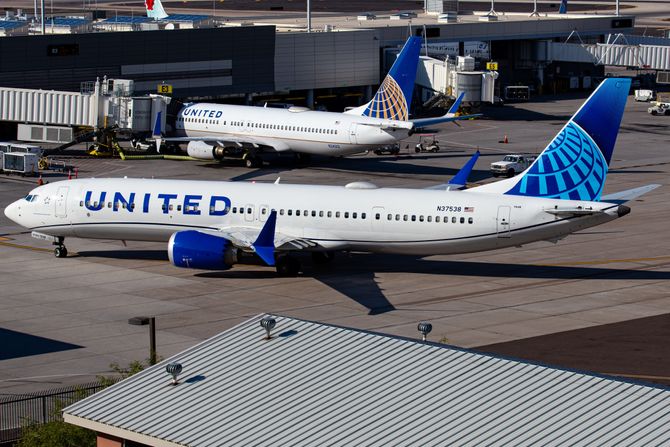 United Airlines B737 max 9