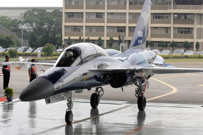 Defence Fighter (IDF II) Defence Fighter (IDF II)