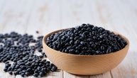 Mršavljenje bez gladi i zaštita srca: Šta se dešava u telu kada redovno jedete crni pasulj