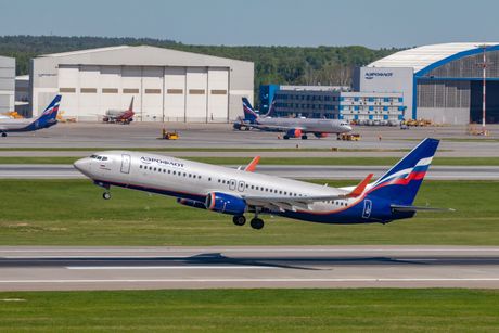 Boeing 737-8LJ Boeing 737-8LJ