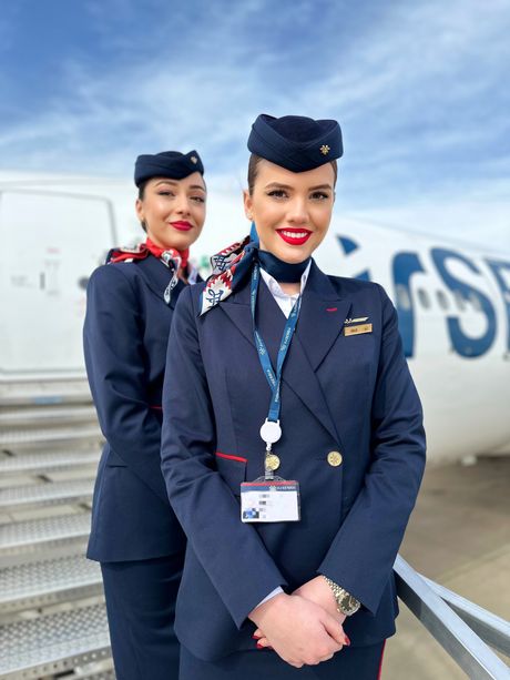 Air Serbia kabinsko osoblje