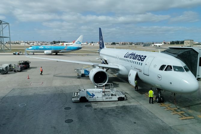 Lufthansa KLM Lufthansa KLM