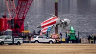 Porodice žrtava nesreće 25. januara u Vašingtonu tužili Amerikan Erlajns, vojsku, FAA