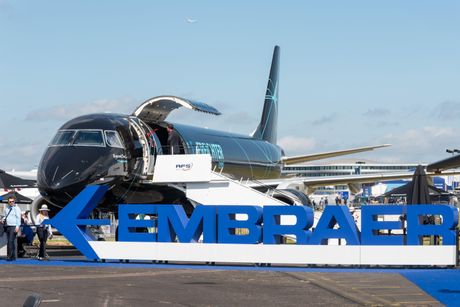 Embraer E190F E-Freighter Embraer E190F E-Freighter