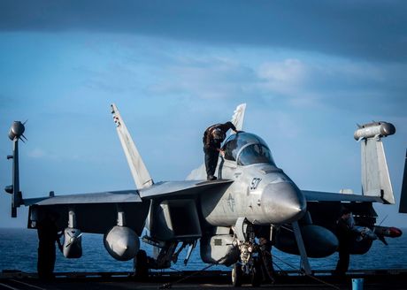 E/A-18 G Growler