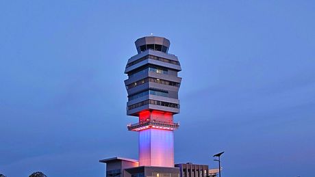 SMATSA kontrolni toranj, Aerodrom Beograd SMATSA kontrolni toranj, Aerodrom Beograd