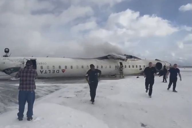 Kanada, Toronto Pearson aerodrom, avionska nesreća Kanada, Toronto Pearson aerodrom, avionska nesreća