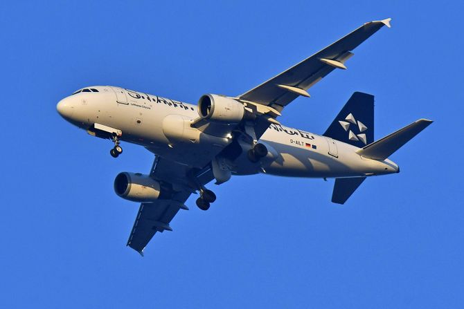 Lufthansa Airbus A319