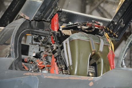 katapult sedišta katapult sedišta
