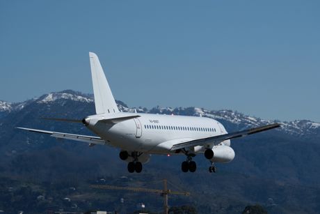 SSJ 100 SSJ 100