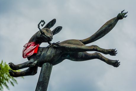 Psi Inugami i lisica Kitsun