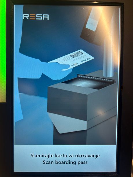E-gate E-gate