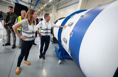 Spectrum Isar Aerospace