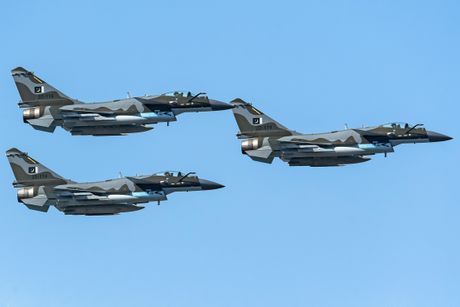 Chengdu J 10 pakistan