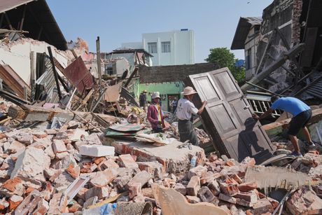 Mjanmar nakon razornog zemljotresa