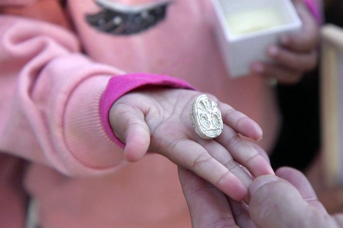 Arheološko blago, Ziv nican