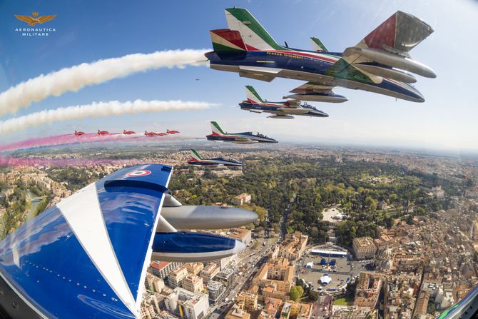 Frecce Tricolori i Red Arrows