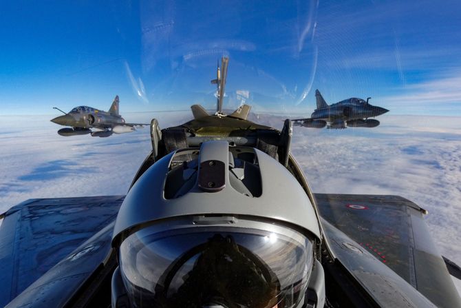 Mirage 2000 avion Miraž