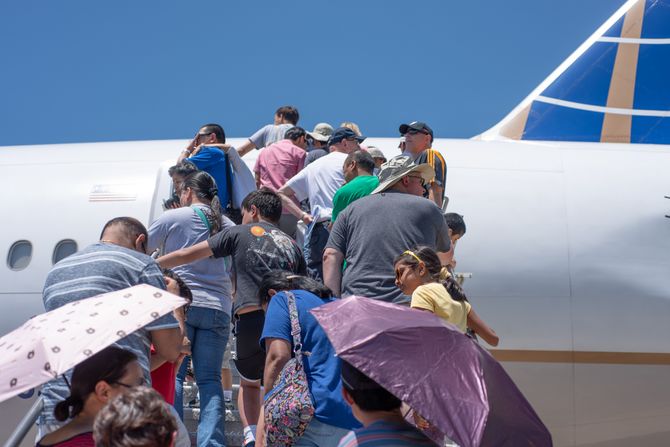 Gužva na aerodromu Gužva na aerodromu