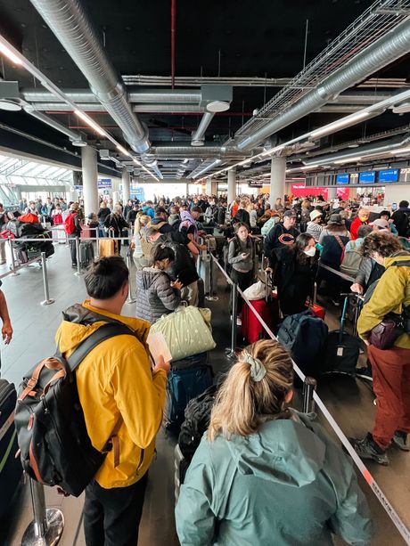 Gužva na aerodromu Gužva na aerodromu