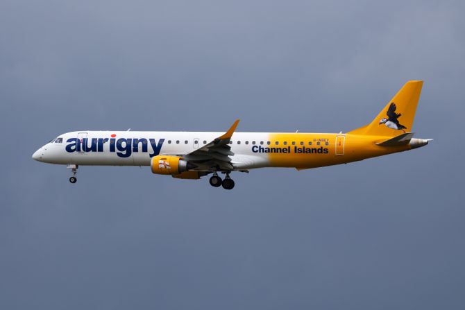 Aurigny E195 Aurigny E195