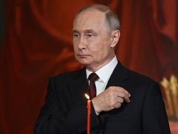 Vladimir Putin na vaskršnjoj liturgiji