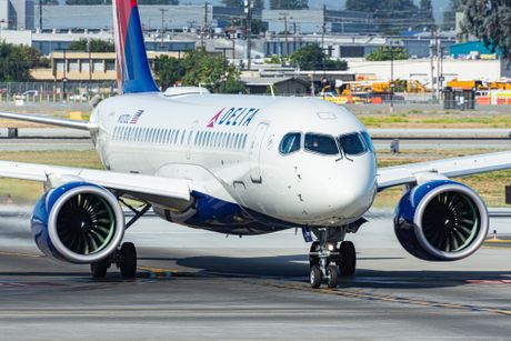 Delta Airlines Airbus A220 Delta Airlines Airbus A220