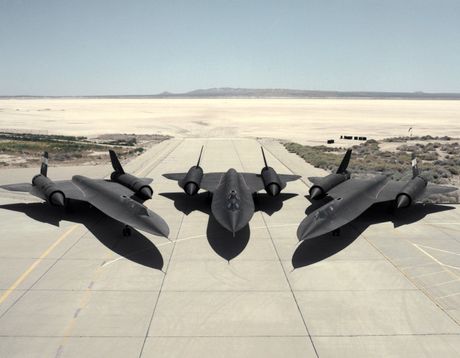 SR-71 blackbird