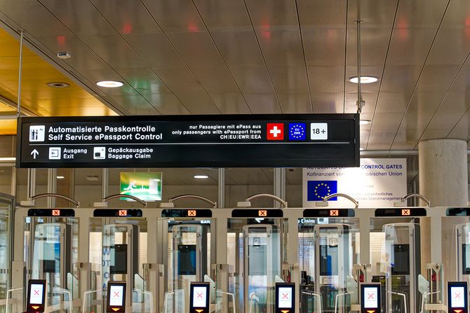 pasoška kontrola na aerodromu
