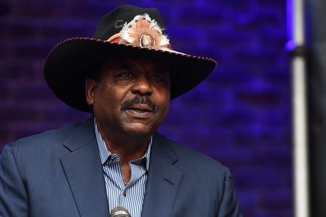 David Steward, Dejvid Stjuart