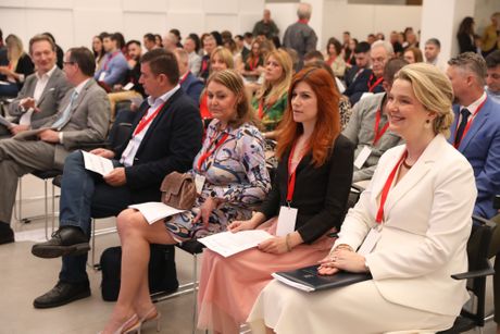 Privredna komora Srbije