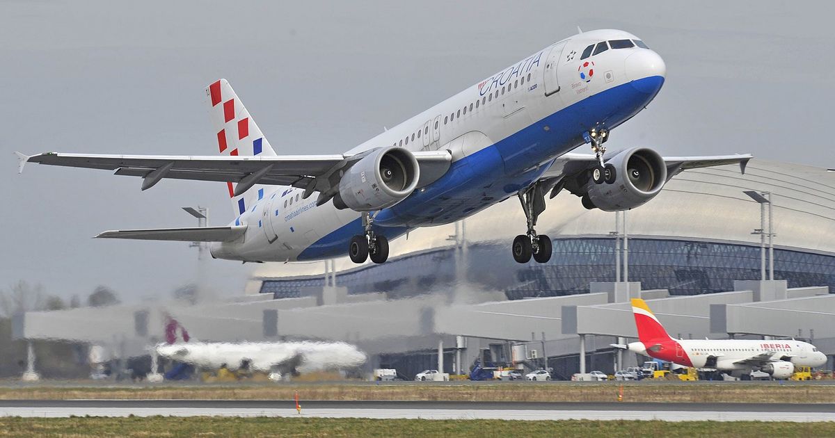 4 miliona putnika ove godine, 40 odsto više nego pre kovida: Aerodrom Zagreb očekuje rekordnu godinu 4 miliona putnika ove godine, 40 odsto više nego pre kovida: Aerodrom Zagreb očekuje rekordnu godinu