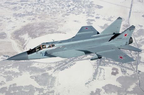 Avion MIG 31