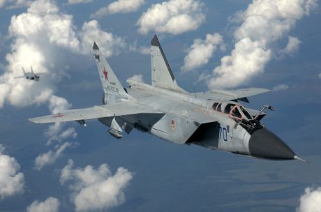 Avion MIG 31