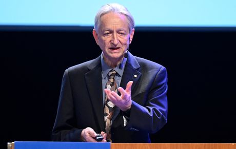 Geoffrey Hinton Džefri Hinton