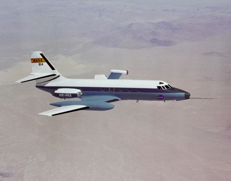 Lokcheed JetStar avion