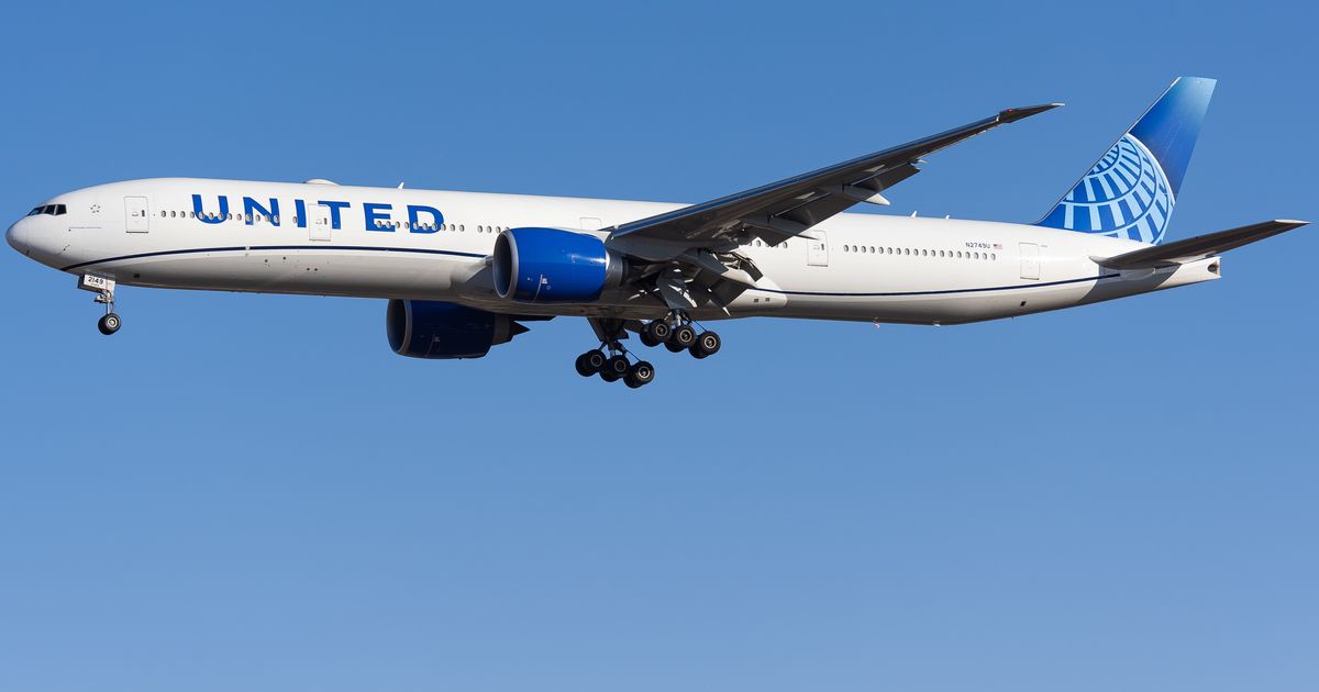 Stjuardesi izmereno deset puta više alkohola od dozvoljenog: Dala otkaz, kaje se i kaže da je pila da se smiri Stjuardesi izmereno deset puta više alkohola od dozvoljenog: Dala otkaz, kaje se i kaže da je pila da se smiri