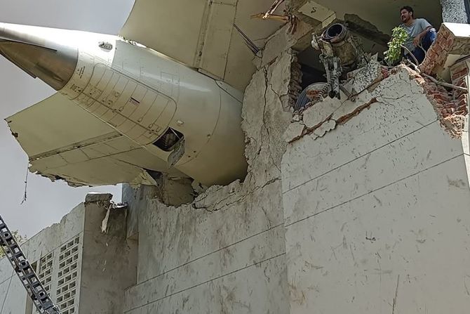 avion, indija, pad, pao avion, indija, pad, pao