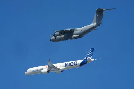 Sajam vazduhoplovstva u Parizu Sajam vazduhoplovstva u Parizu