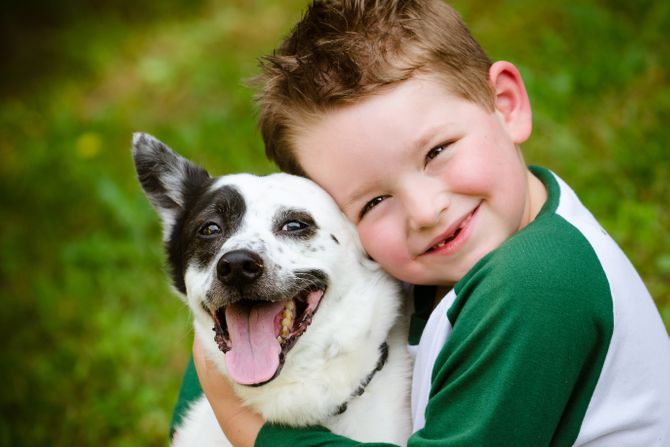 Dečak i pas