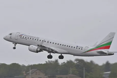 Bulgaria Air Embraer 190 195