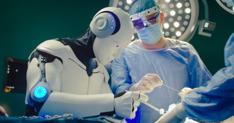 robot koji operiše, robot hirurg