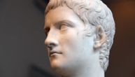 Nazivan je ludim imperatorom, bio je okrutan i ponašao se bizarno, ali znao je mnogo o lekovima i otrovima