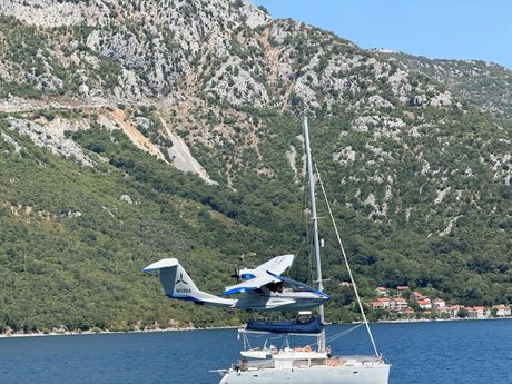 Hidroavion, Boka, Bokokotorski zaliv, Crna Gora