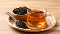 Ovo je razlog zašto bi svako jutro trebalo da počne crnim čajem: Podiže koncentraciju i snižava pritisak