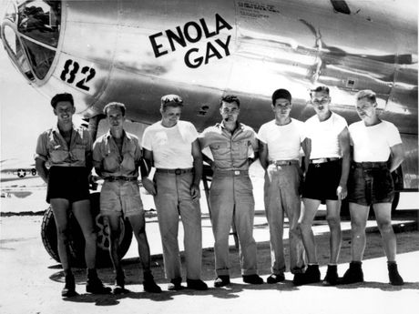 B-29 Superfortress ENOLA GAY