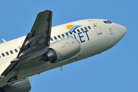 Jat Airways / Air Serbia Boeing 737