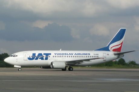 Avion JAT B737 3000 YU AND