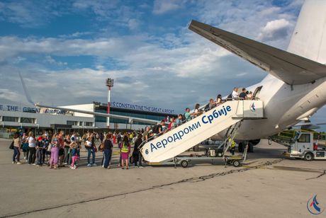 Aerodrom Konstantin Veliki