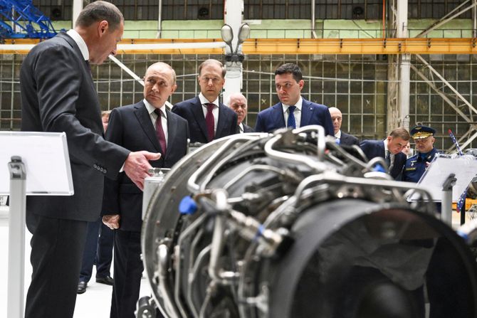 Putin, UEC-Kuznetsov,  Samara
